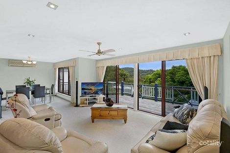 Property photo of 13 Ladera Drive Copacabana NSW 2251