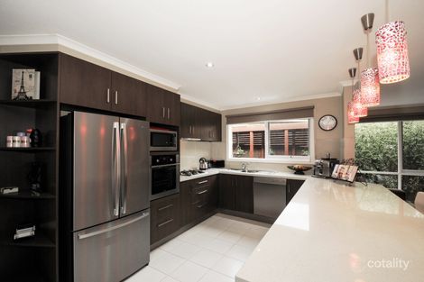 Property photo of 10 Helston Court Croydon Hills VIC 3136