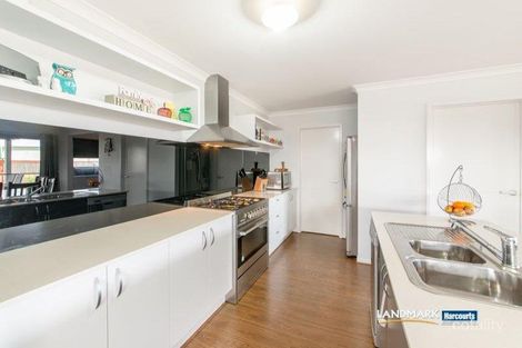 Property photo of 6 Merlot Court Bannockburn VIC 3331