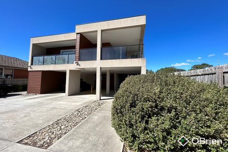 2/24 Burns St, Frankston, VIC 3199