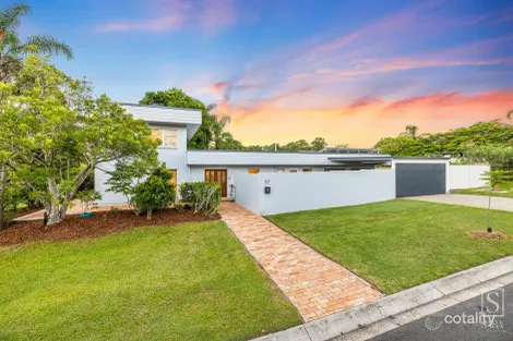 37 Loffs Rd, Mount Ommaney, QLD 4074