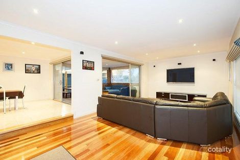 Property photo of 2 Bachli Close Mill Park VIC 3082