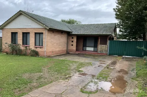 Property photo of 33 Ifould Road Elizabeth Park SA 5113