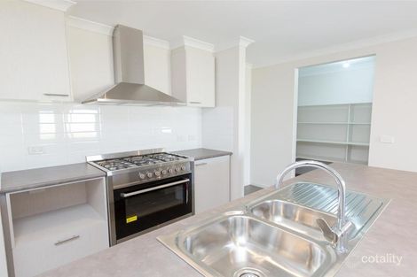 Property photo of 16 Davlin Drive Mildura VIC 3500