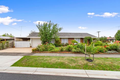 1 Dawn Gr, Traralgon, VIC 3844