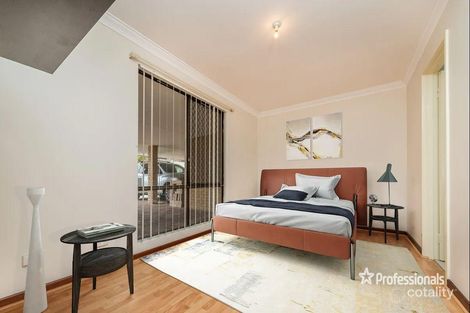 Property photo of 10 Dutton Crescent Hamersley WA 6022