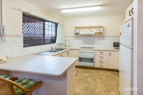 2/6 Stanley St, Burleigh Heads, QLD 4220