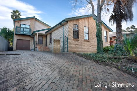 Property photo of 2 Walpole Close Wetherill Park NSW 2164
