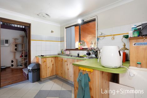 Property photo of 2 Walpole Close Wetherill Park NSW 2164