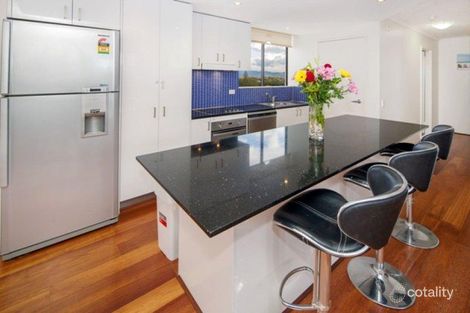 Property photo of 24/22 Armrick Avenue Broadbeach QLD 4218