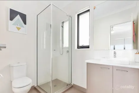 Property photo of 42 Taworri Crescent Werribee VIC 3030