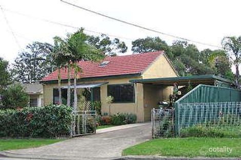 17 Wenden St, Fairfield, NSW 2165