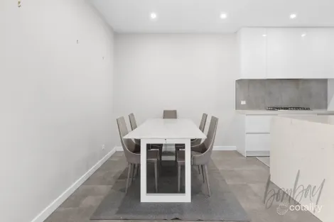 Property photo of 24 Weymouth Circuit Donnybrook VIC 3064