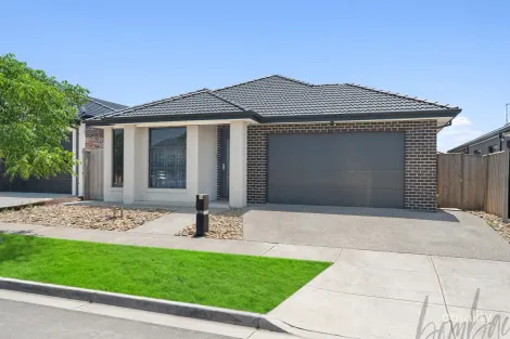 Property photo of 24 Weymouth Circuit Donnybrook VIC 3064