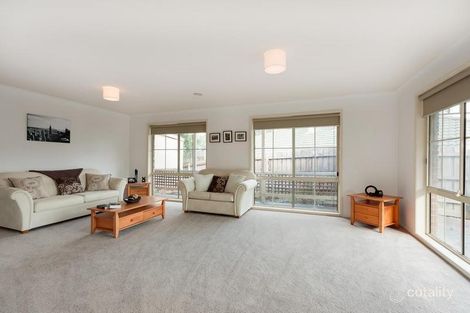 Property photo of 3 Robin Place South Morang VIC 3752