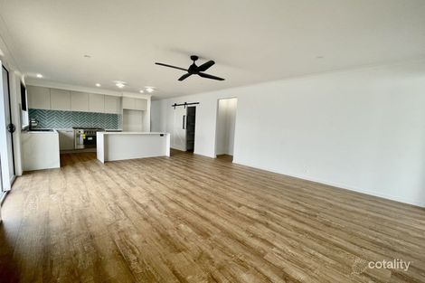 Property photo of 32 Barcoo Drive Plainland QLD 4341