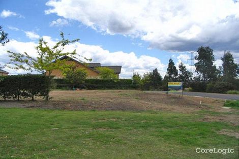 Property photo of 9 Waterford Way Glenmore Park NSW 2745