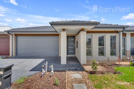 19 Rocco Ave, Donnybrook, VIC 3064