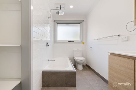 Property photo of 9 Ellwood Drive Pearcedale VIC 3912