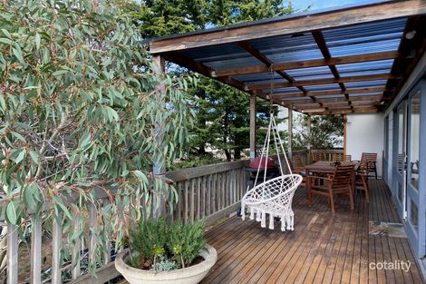 Property photo of 18 Great Ocean Road Aireys Inlet VIC 3231