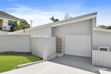 424 Mann St, North Gosford, NSW 2250