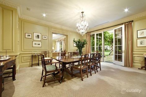 Property photo of 34 Hopetoun Road Toorak VIC 3142