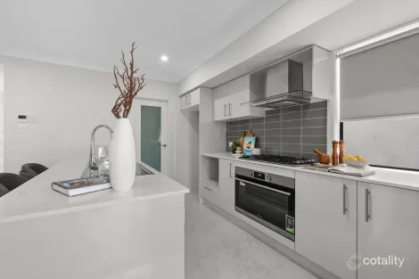 Property photo of 36 Passendale Road Edmondson Park NSW 2174