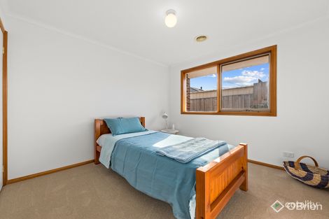 Property photo of 2 Antonietta Place Narre Warren VIC 3805