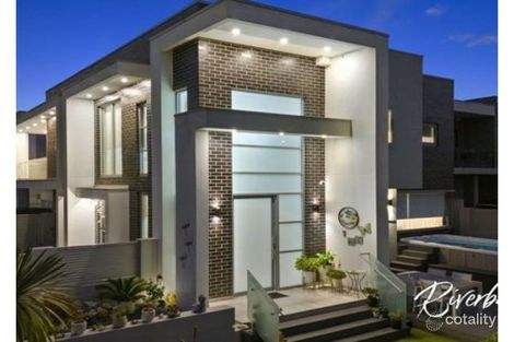 12 Mimosa St, Westmead, NSW 2145