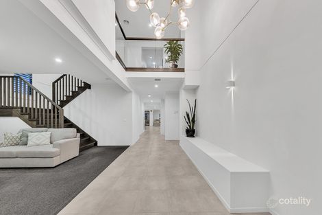 Property photo of 22 Watermint Way Clyde North VIC 3978