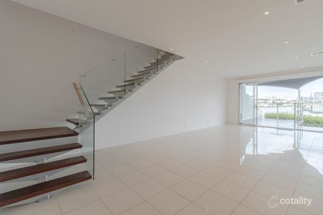 Property photo of 2/45 Compass Drive Biggera Waters QLD 4216