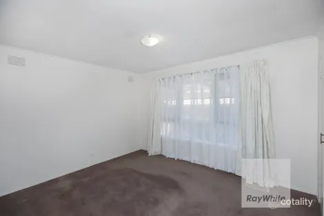 Property photo of 6 Koonalda Road Gladstone Park VIC 3043