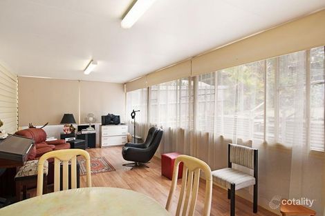 Property photo of 145 Kerry Crescent Berkeley Vale NSW 2261