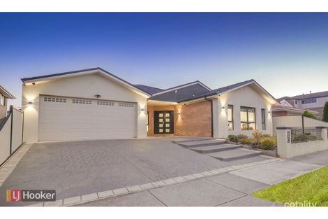 Property photo of 17 Wattleview Road Roxburgh Park VIC 3064