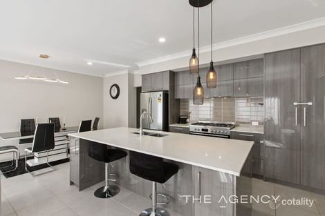 19 Lockwood Way, Aveley, WA 6069