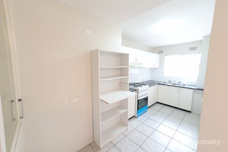 Property photo of 1/2 Hearne Close Eastlakes NSW 2018