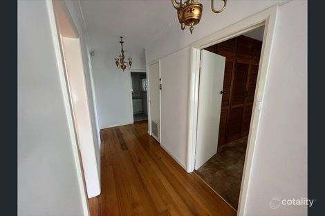 Property photo of 1/4 Claudel Street Oakleigh East VIC 3166