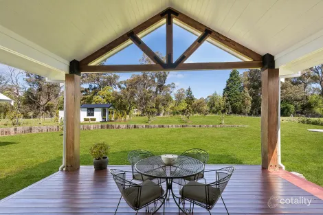 Property photo of 17 Heritage Drive Bundanoon NSW 2578