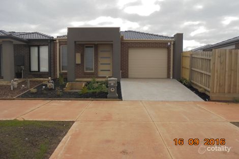 Property photo of 36 Mapleton Boulevard Melton South VIC 3338