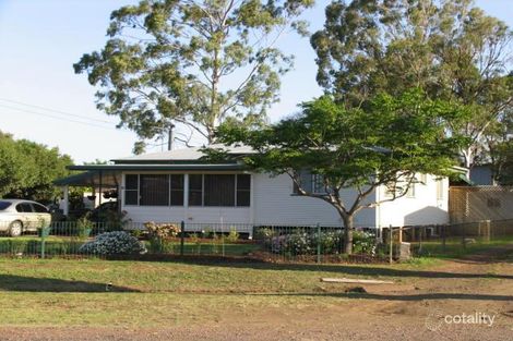 92 Hume St, Pittsworth, QLD 4356