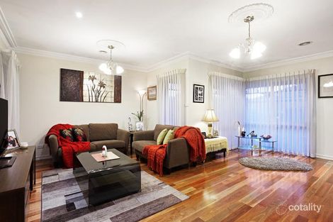 Property photo of 10 Briar Place Pascoe Vale South VIC 3044