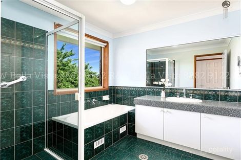 Property photo of 14 Springfield Crescent Bella Vista NSW 2153