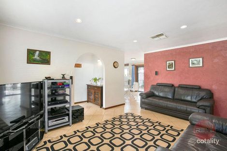 Property photo of 9 Devon Crescent Happy Valley SA 5159
