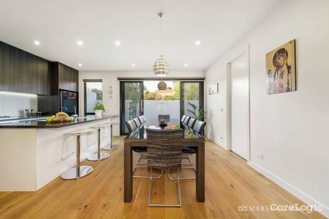 Property photo of 18 Ellsworth Crescent Camberwell VIC 3124