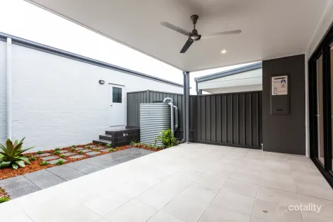 Property photo of 24 Wharf Parade Shell Cove NSW 2529