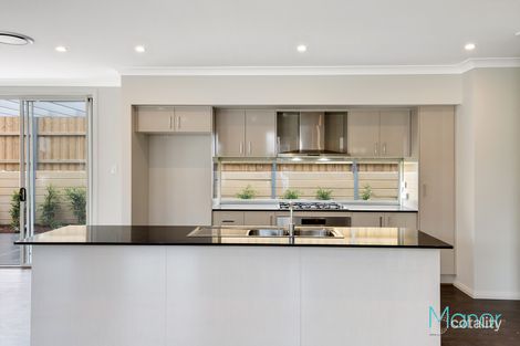 Property photo of 21 Stone Mason Drive Norwest NSW 2153