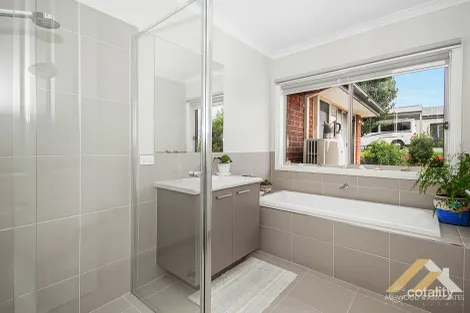 Property photo of 9 Parkside Drive Nicholson VIC 3882