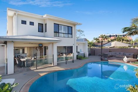 1/2 Avanti St, Mermaid Waters, QLD 4218