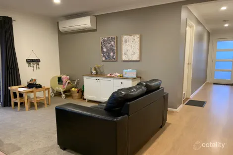 Property photo of 21 Christian Rise Traralgon VIC 3844