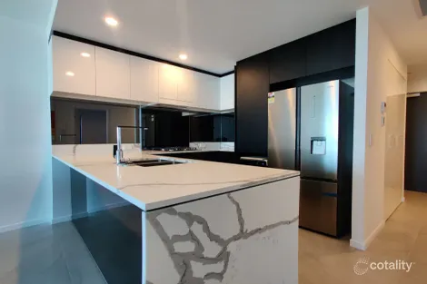 5807/5 Harbour Side Ct, Biggera Waters, QLD 4216